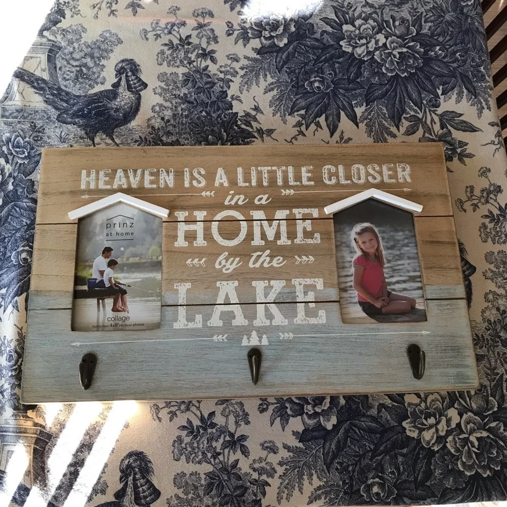 Prinz Wooden Photo Frame with Hooks and Message